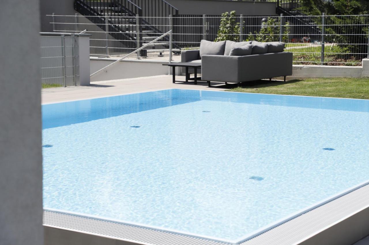 וינה Balcony/Pool/Free Parking Garage Studio מראה חיצוני תמונה